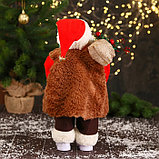 Дед Мороз "В красном тулупе, с фонариком" двигается, ботинки светятся, 17х35 см, фото 3
