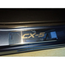 Накладки на пороги из нержавеющей стали  на Mazda CX-5 2011-