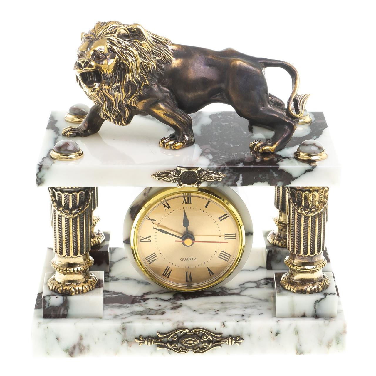 Каменные часы с бронзой "Лев на охоте" камень мрамор 123384 - фото 1 - id-p105511995