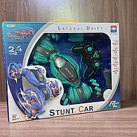 Машинка перевертыш Stunt Car управление браслетом