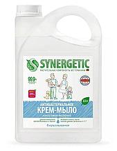 Крем-мыло Synergetic жидкое 3.5л кокосовое молочко канистра (105204)