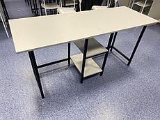 Стол ученика (парта) с полками