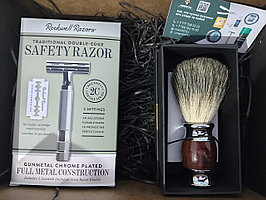 Подарочный набор для бритья - бритва Rockwell Razor 2C, помазок QShave