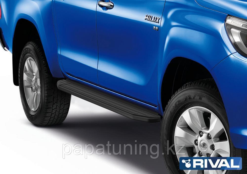 Пороги подножки Toyota Hilux 8 рестайлинг 2020- Premium-Black - фото 1 - id-p105576564