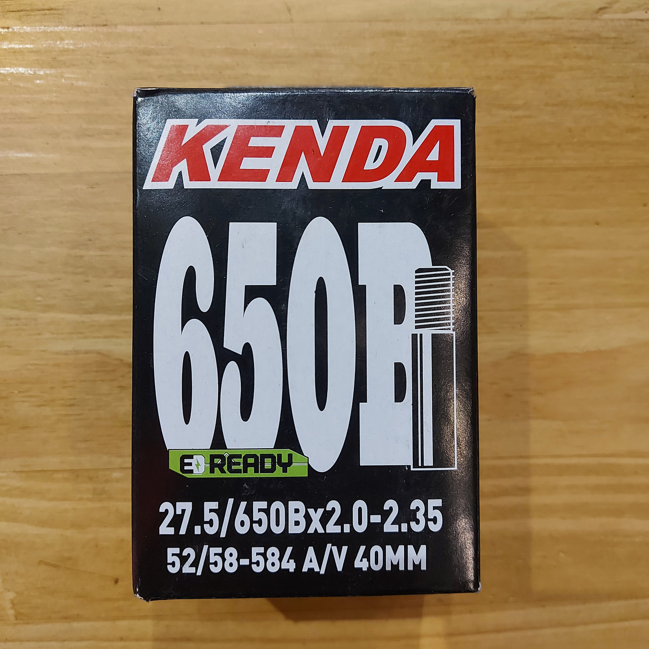 Велосипедная камера "Kenda" 27,5/650Bx2.0-2,35. 52/58-584. A/V. 40 mm. Shrader. Рассрочка. Kaspi RED