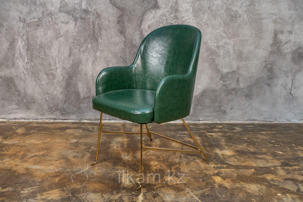 Стул - кресло в металлическом каркасе, экокожа зеленый