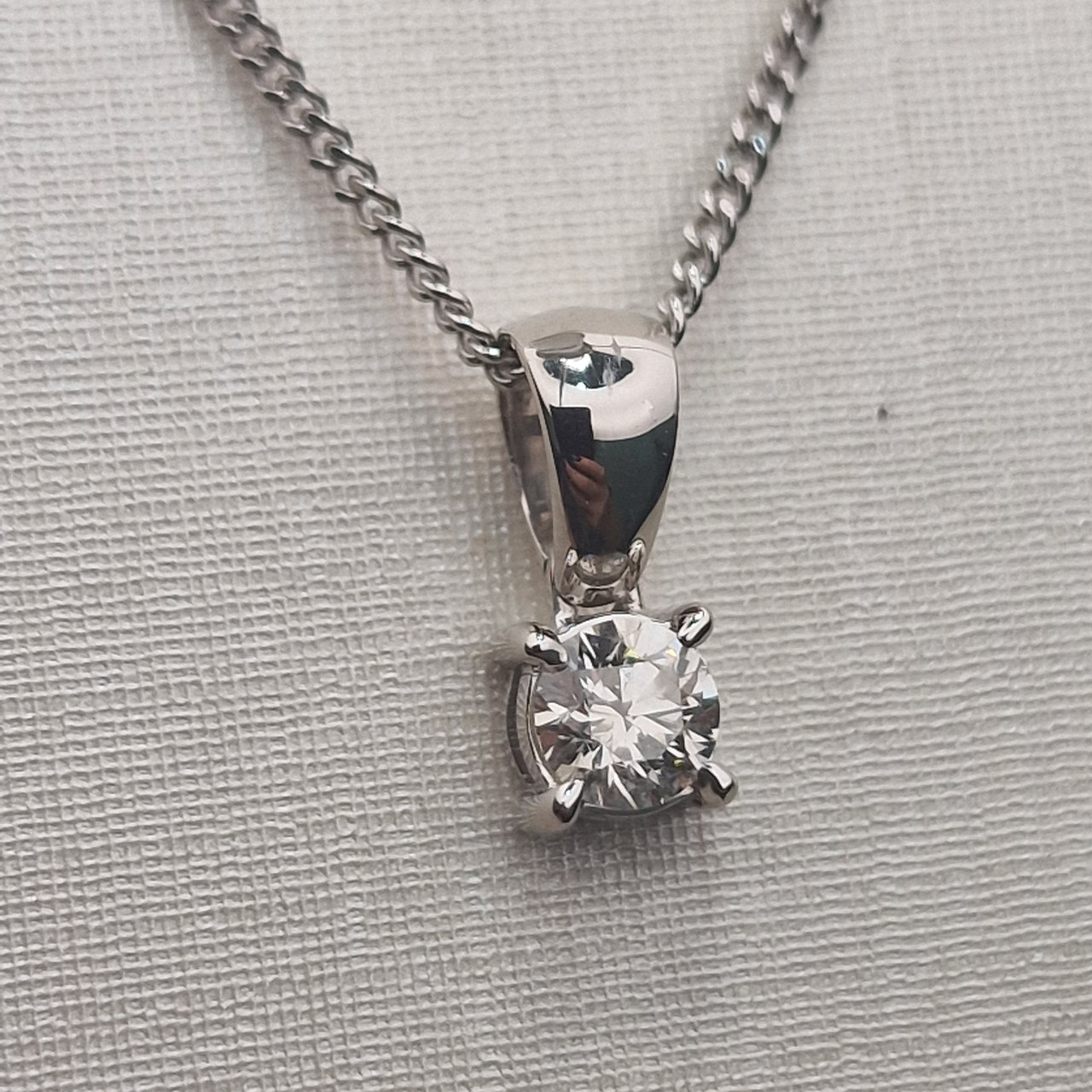 Золотой кулон с бриллиантом 0,30Ct SI2/H, VG-Cut Цепь 40см
