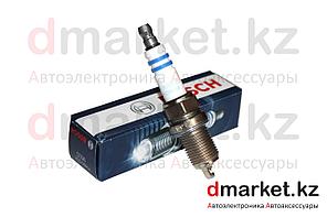 Свеча зажигания Bosch FR8KII33X 0242230528