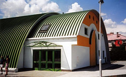 Практичное и недорогое строительство быстровозводимых зданий, складов, ангаров.