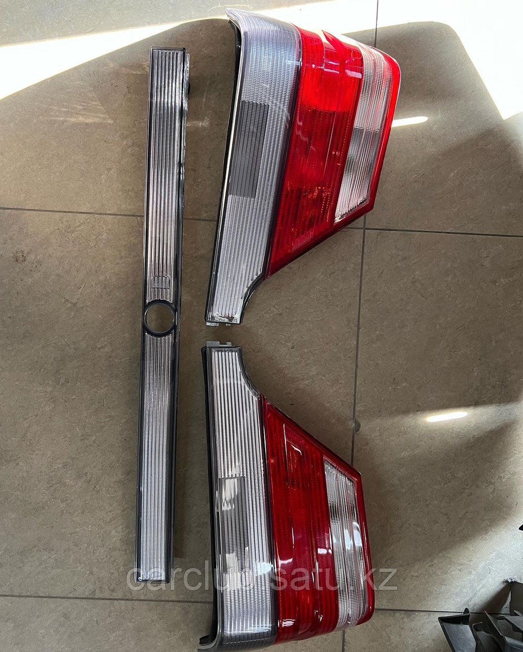 Mercedes-Benz W140 комплект задних фонарей - фото 1 - id-p105798992