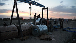 Аренда прокатного станка с оператором для строительства быстровозводимых арочных зданий, ангаров, складов