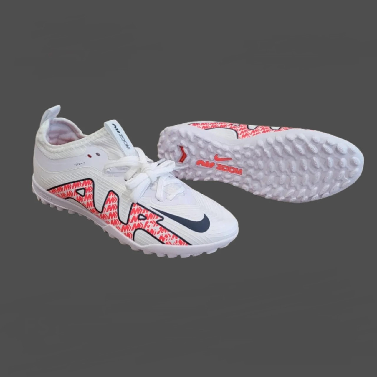 Бутсы футбольные сороконожки Nike AIR ZOOM FS131 белые - фото 1 - id-p105872641