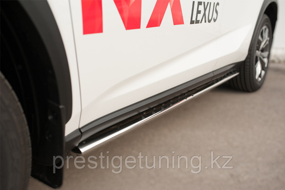 Пороги труба 75х42 овал с проступью Lexus NX 200 (F-Sport) 2014-17 - фото 1 - id-p105878945