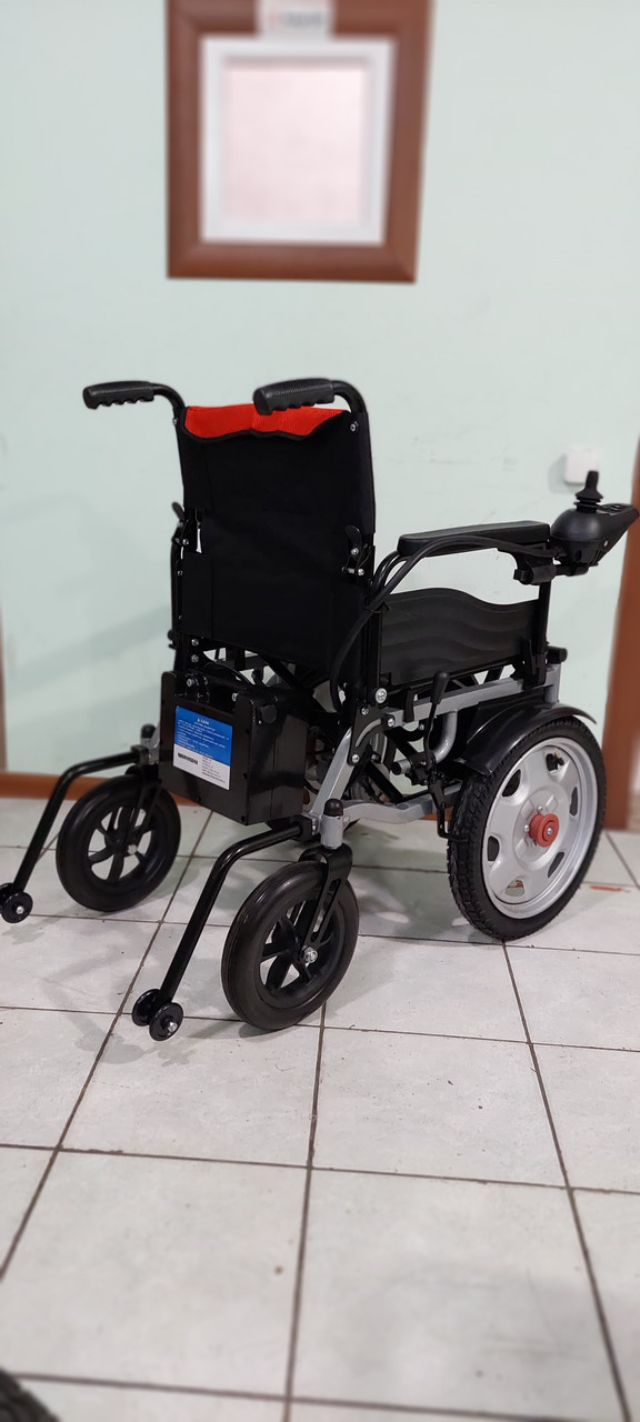 Инвалидная коляска электр.,30 Кг, COSIN COLOR 180d, 24v 500w (2*250w). Аккум. гелевый 24v 12A/H. - фото 6 - id-p60823488