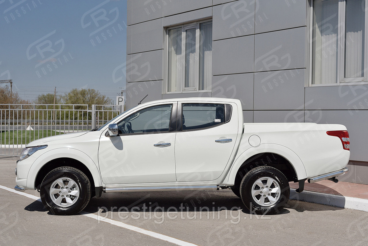 Пороги труба d76 (вариант 2) Mitsubishi L200 2015-19 - фото 2 - id-p106005174