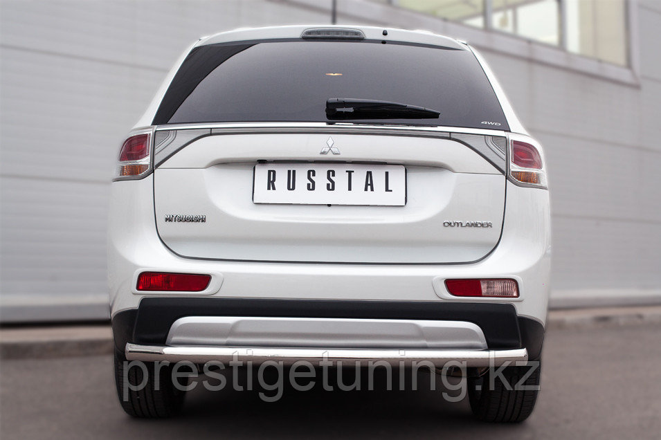 Защита заднего бампера d63 (секции)  Mitsubishi Outlander 2014-15