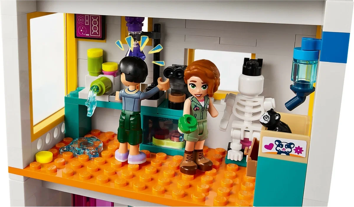 Lego 41731 Подружки Международная школа Хартлейк Сити