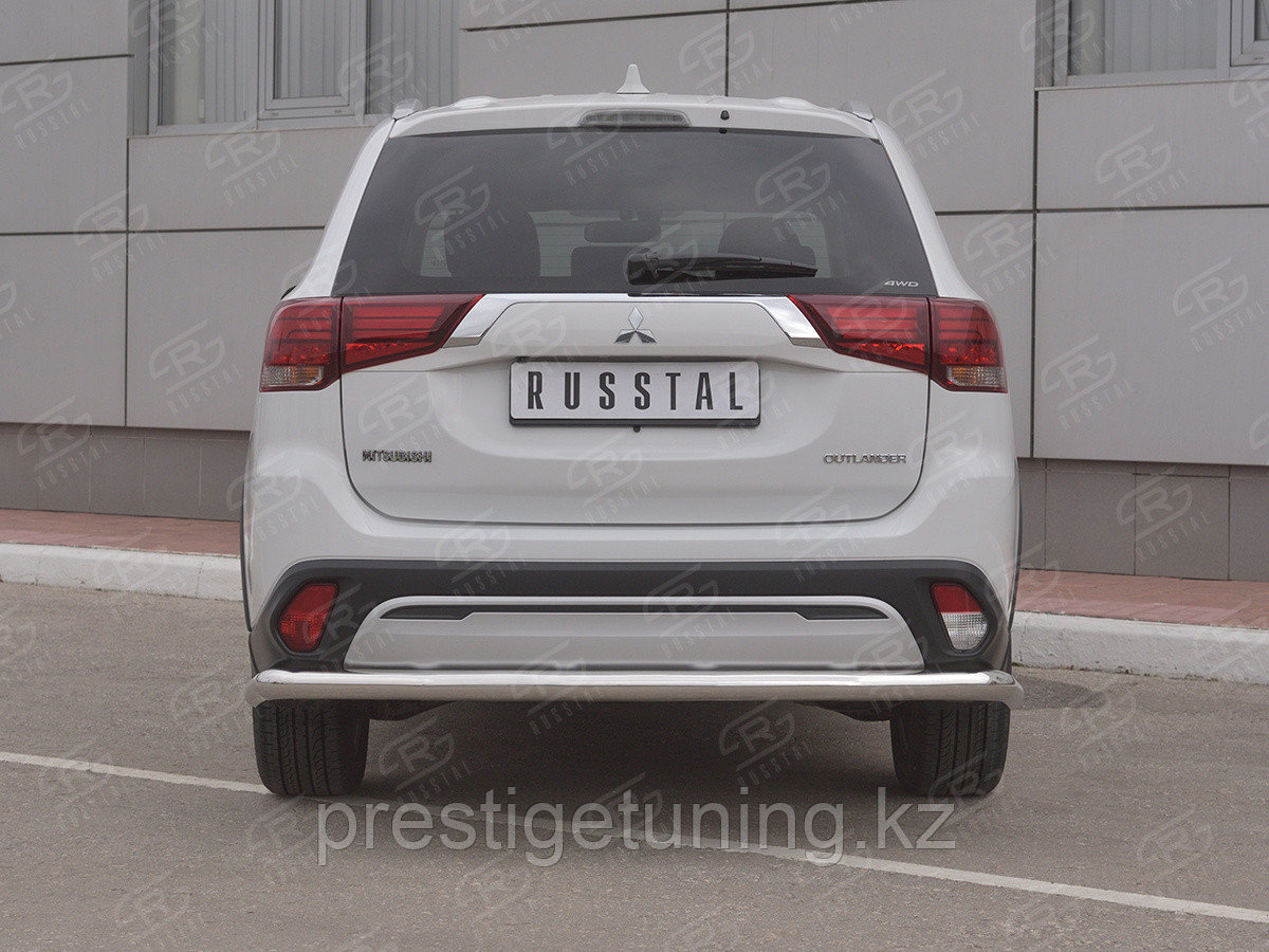 Защита заднего бампера d63 (секции) Mitsubushi Outlander 2018-20