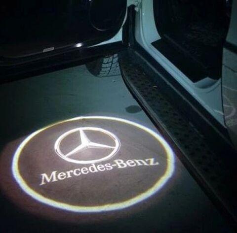 Проектор логотипа автомобиля на асфальт для дверей Welcome lamp {беспроводной комплект из 2шт.} (Mercedes)