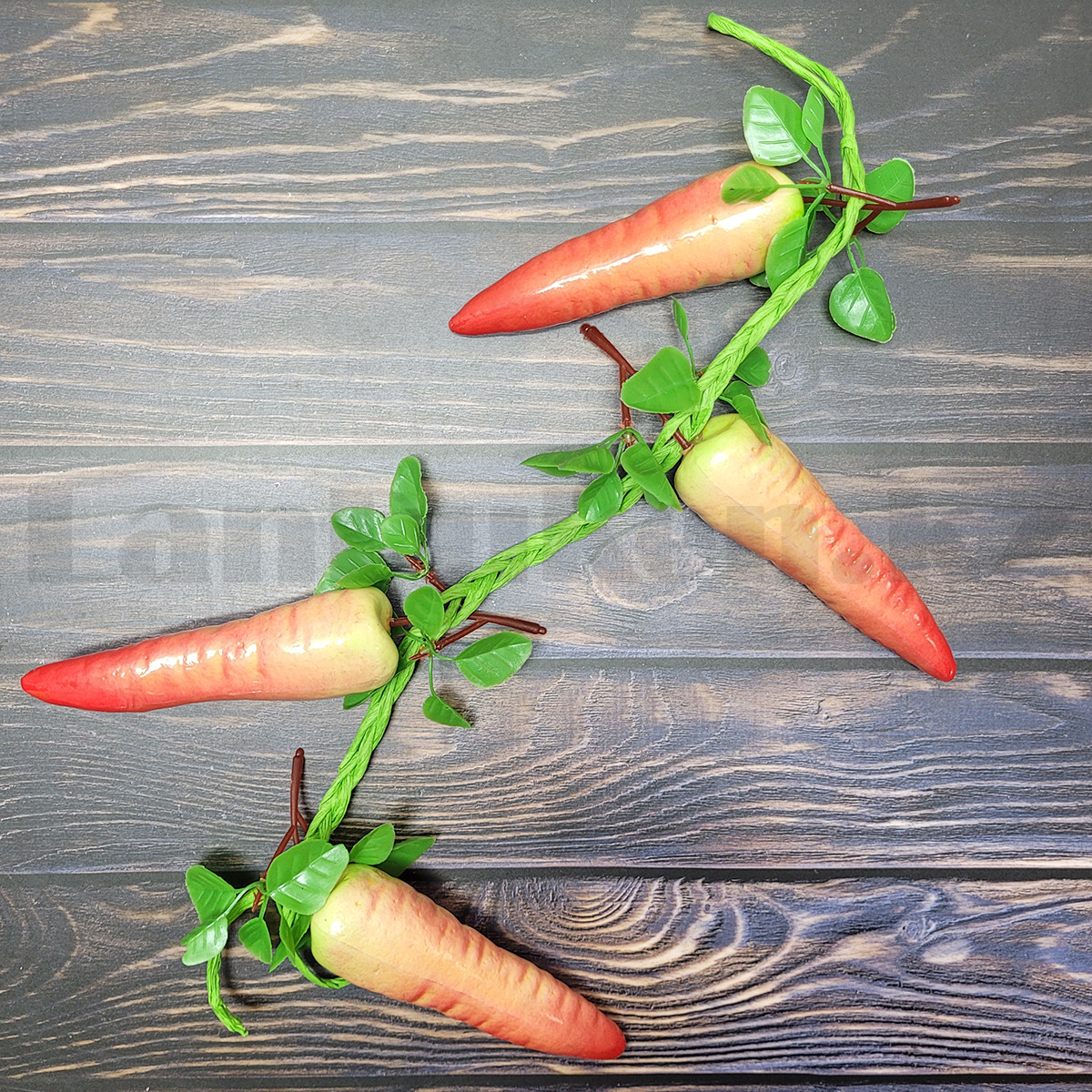Искусственный овощ морковь связка муляж красно-белые - фото 5 - id-p106045599