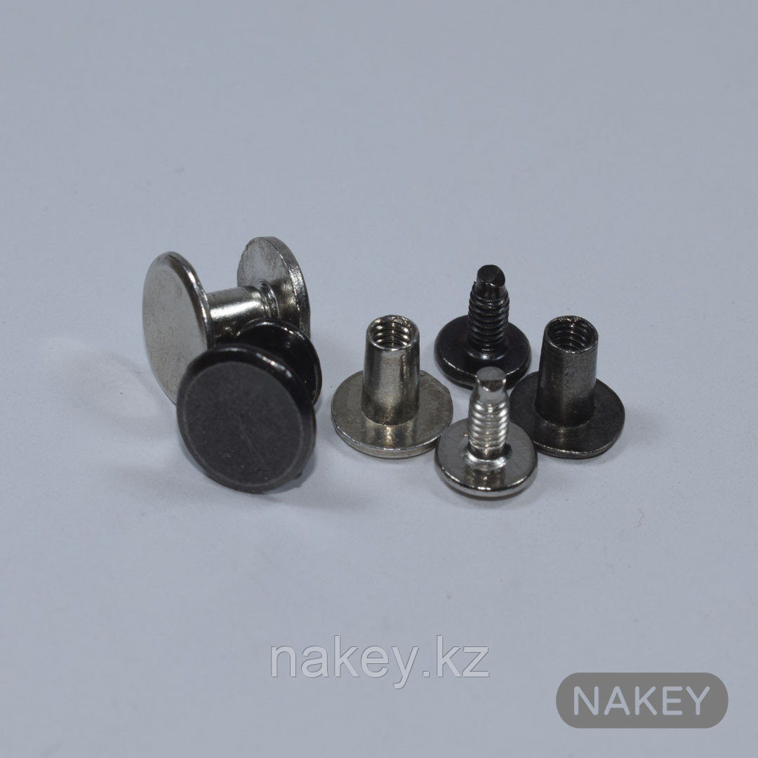 Винт для ремня d-9мм металл
