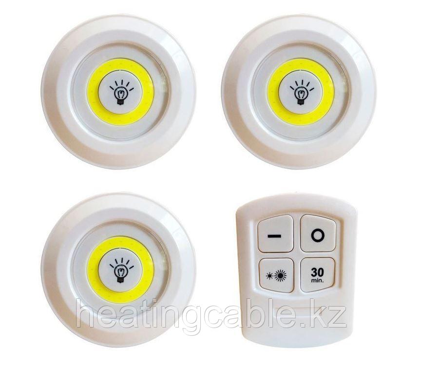 Комплект LED светильников с пультом д/у и таймером LED light with Remote Control Set (3 светильника) - фото 1 - id-p106059084