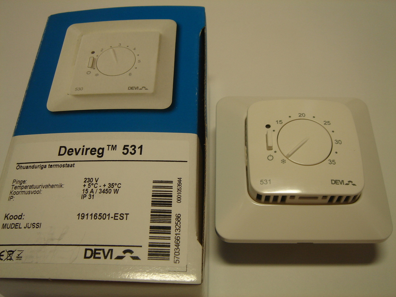 Электронный терморегулятор DEVIreg 531 для теплого электрического пола (с датчиком воздуха) - фото 3 - id-p106113036