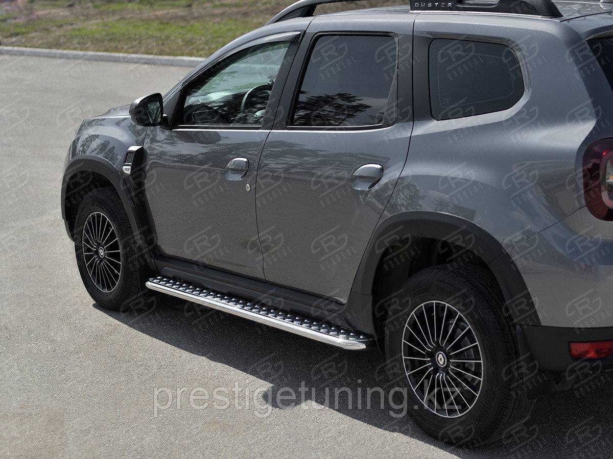 Пороги труба d42 с листом (лист алюм,проф.нерж) (вариант 1) Renault Duster 2020-по н.в