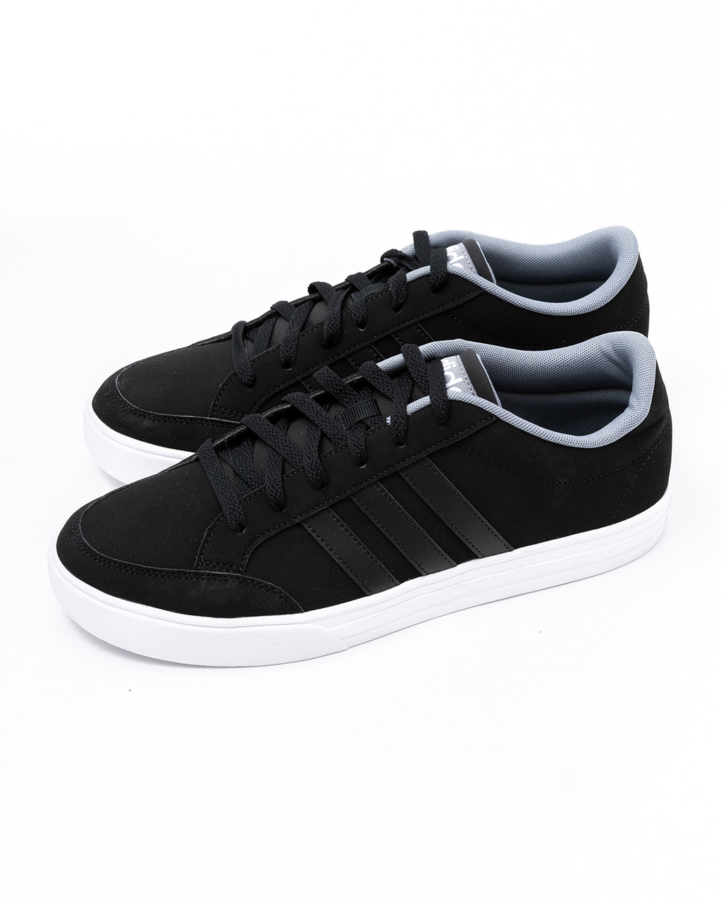 Adidas мужские кроссовки