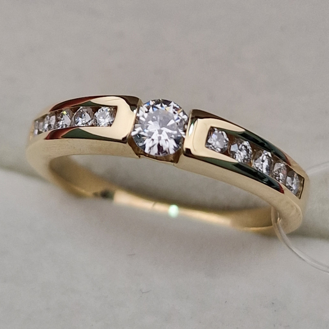 Золотое  кольцо с бриллиантами 0.41Ct VS2/I, VG-Cut