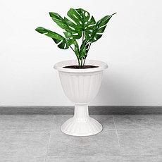 Вазон "Жасмин" на высокой ножке 12 л пластиковый (белый), М1390, фото 4