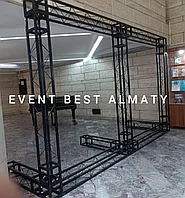 Металлические фермовые конструкции в аренду (ферма, каркас баннера, фотозоны)