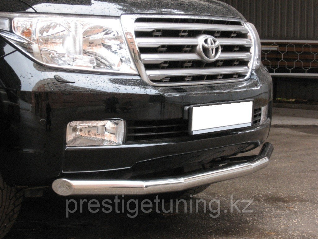Защита переднего бампера d76 Toyota Land Cruiser 200 2008-11