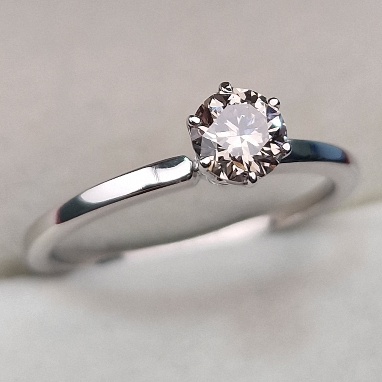 Золотое кольцо с бриллиантами 0.52Ct VS2/M, EX-Cut