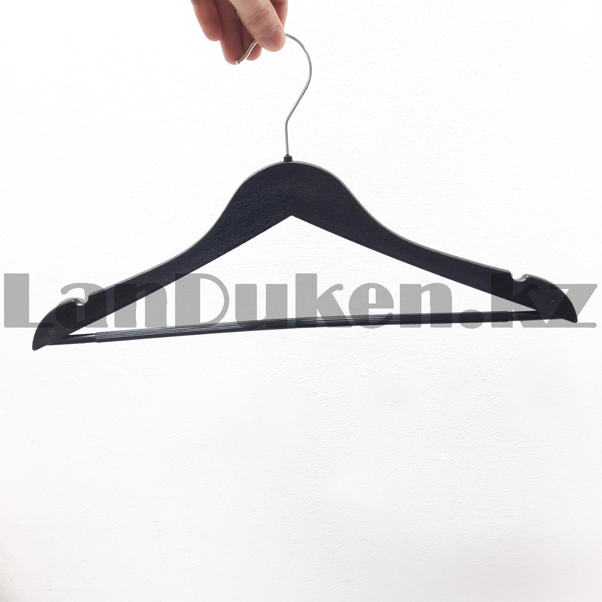 Вешалка пластиковая для одежды с антискользящей перекладиной черная - фото 3 - id-p106291087