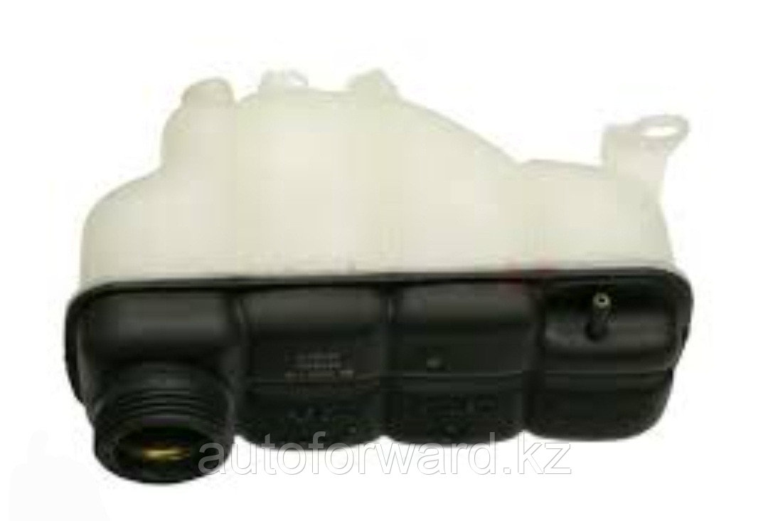 Расширительный бачок W202 M104 M112
