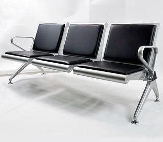 «Скамья СT-3М» для зала ожидания 3-х местная (сталь) с подлокотниками, с мягкой обивкой