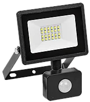 Прожектор светодиодный СДО 06-30Д с датчиком движения IP54 6500K черный IEK