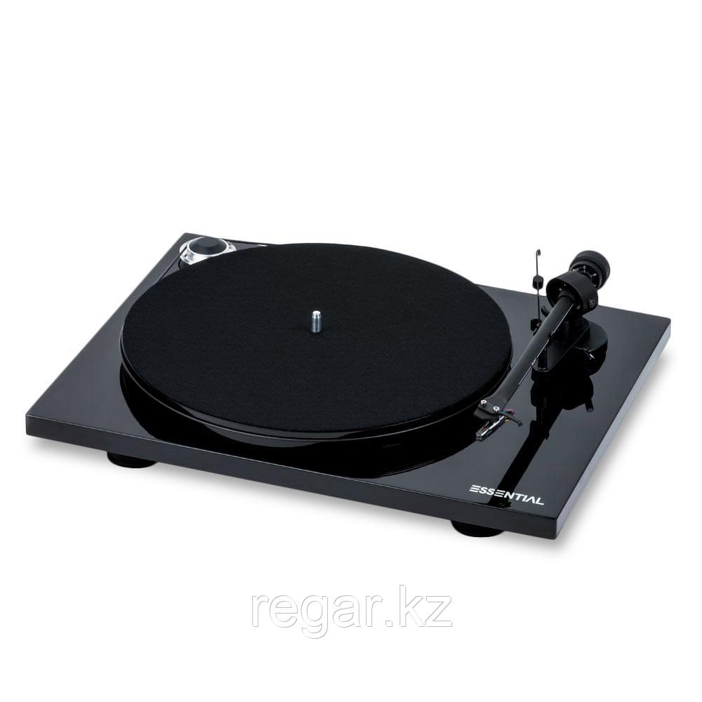 Pro-Ject PRO-JECT Проигрыватель пластинок Essential III HP OM10 ЧЕРНЫЙ ЛАК EAN:9120097820358