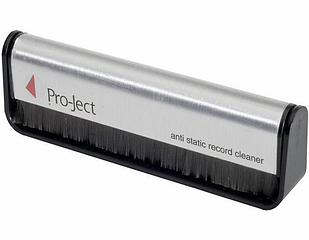 Pro-Ject PRO-JECT Щетка для чистки пластинки Brush It EAN:9120035825353