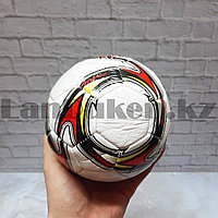 Детский футбольный мяч d 19 см белый