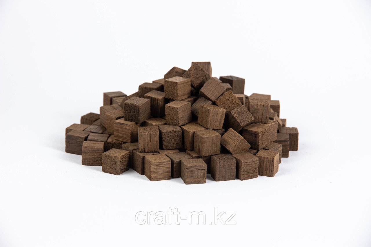 Дубовые кубики(кавказ) средний обжиг, 250 грамм