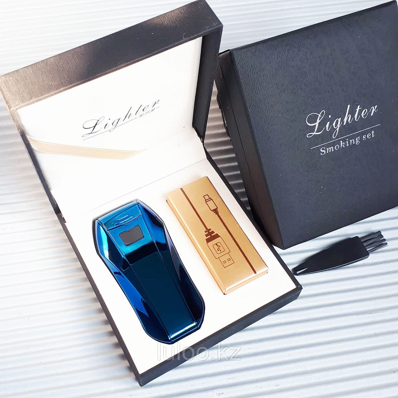 Электронная зажигалка LIGHTER в подарочной коробке, синяя.
