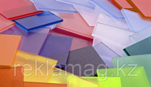 Экструзиялық акрил шыны