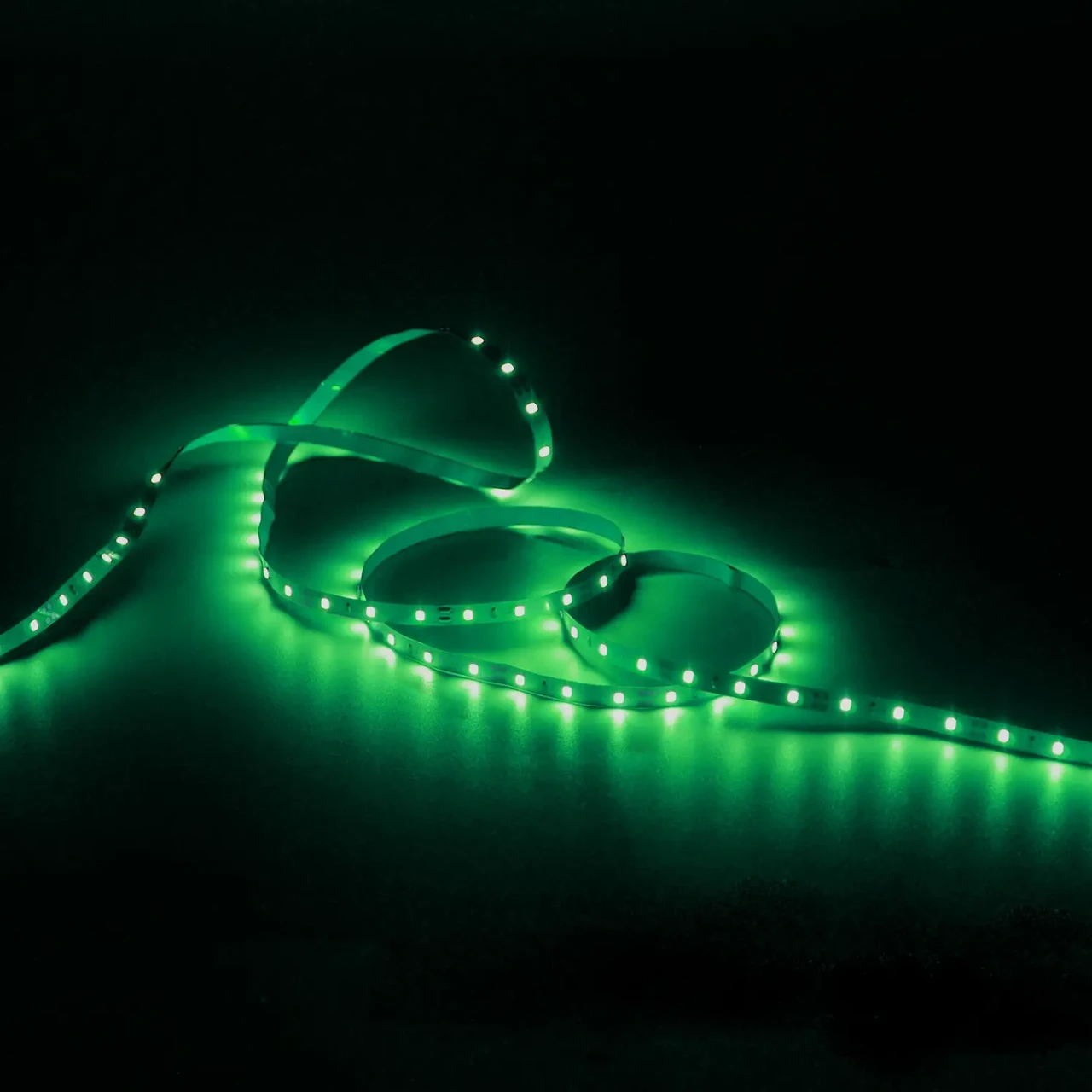 Лента Gauss LED Elementary 2835/60 12V 4.8W Зеленый 8mm IP20 5m (ZIP bag) 1/50, фото 1
