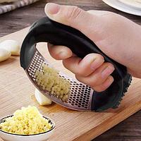 Чеснокодавилка (пресс для чеснока) с молотком для отбивной 2 в 1
