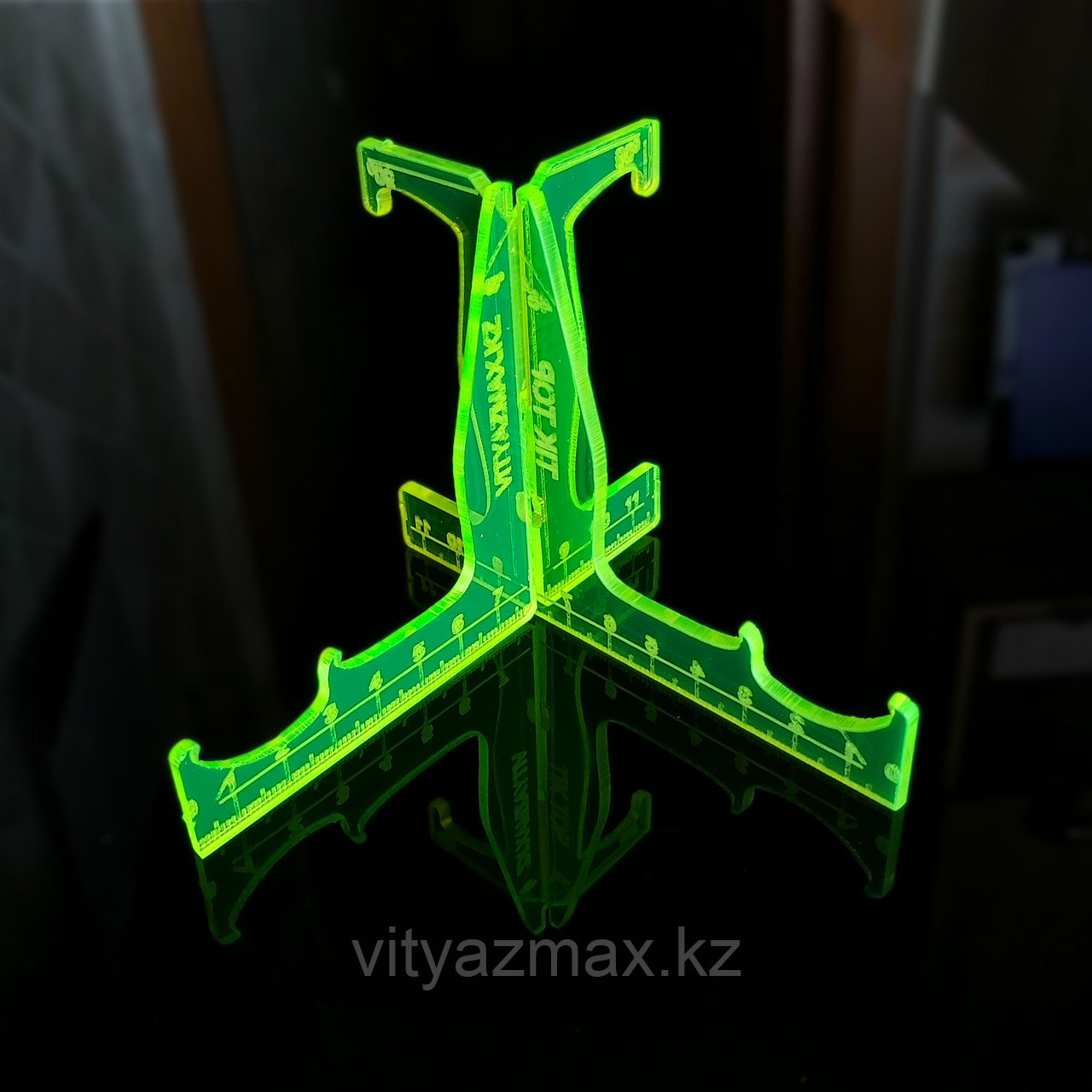 Подставка для телефона с линейкой  Модель №7 зеленый неон