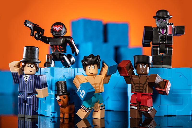 Фигурка Roblox Mystery Figures Blue Assortment S9 ROB0379, 8 см, мультиколор - фото 3 - id-p106659156