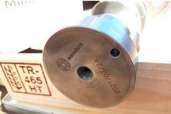 Распредвал с шестерней 10013000028