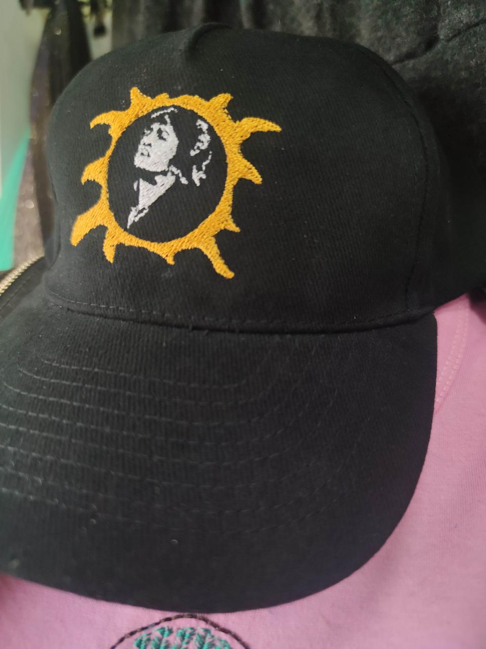 Вышивка на одежде, фото 1